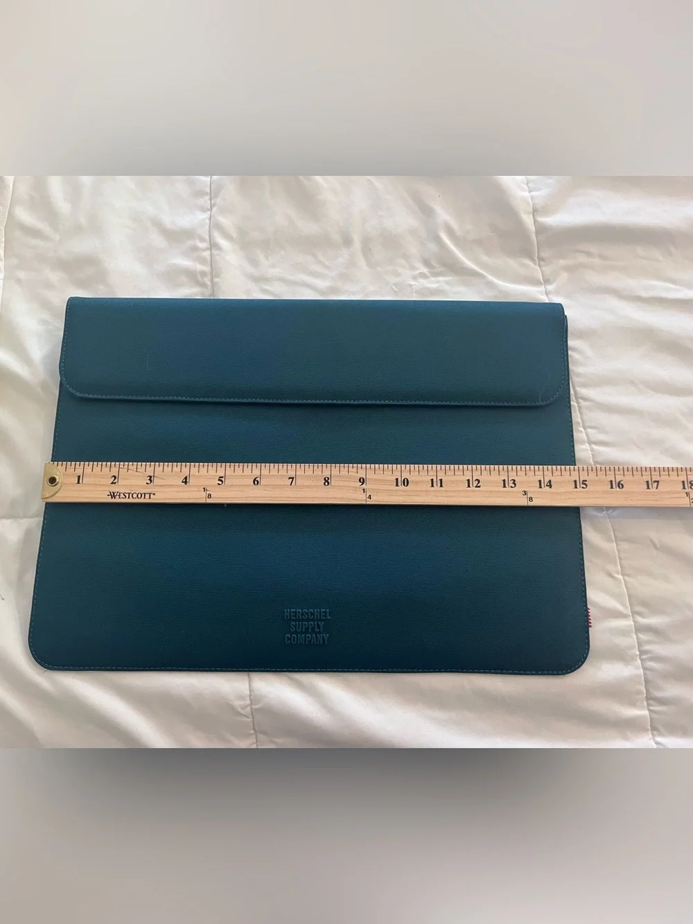 Herschel Supply Company Teal Tablet Laptop MacBook Sleeve Case Carrier 15”